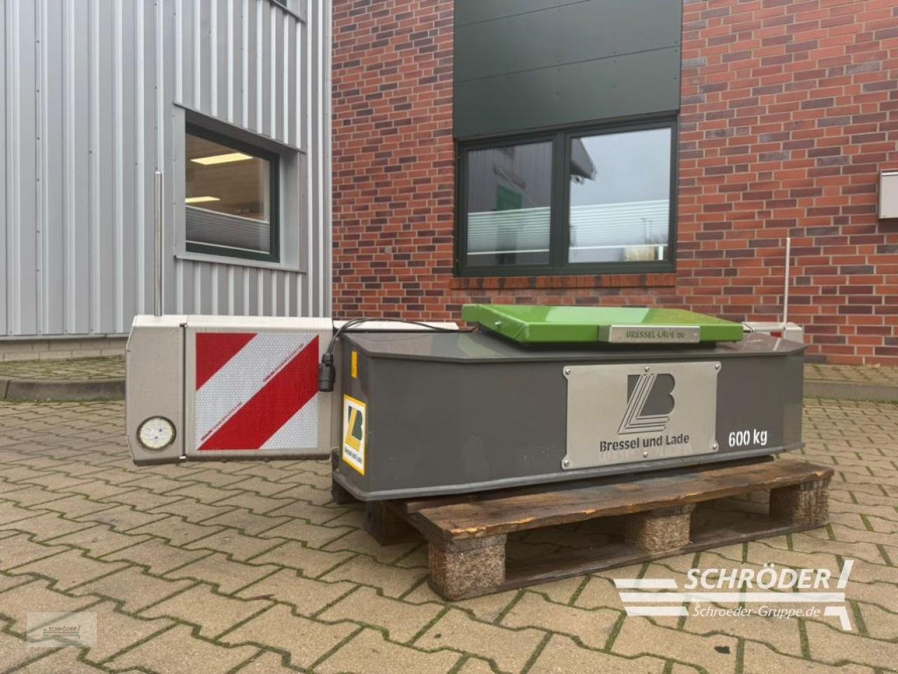 Frontgewicht typu Bressel & Lade FHG 600 SF (G35) NATURE GREEN | NEU, Gebrauchtmaschine v Langförden (Obrázok 4)